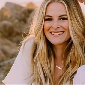 Meet your Posher, Malina